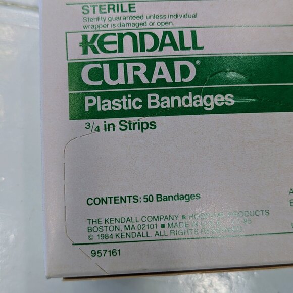 Vintage 1984 Healer First Aid Kit Metal Tin – Complete & Unopened - Picture 5 of 7